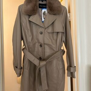Vince Camuto Tan Trench Coat with Fur Collar